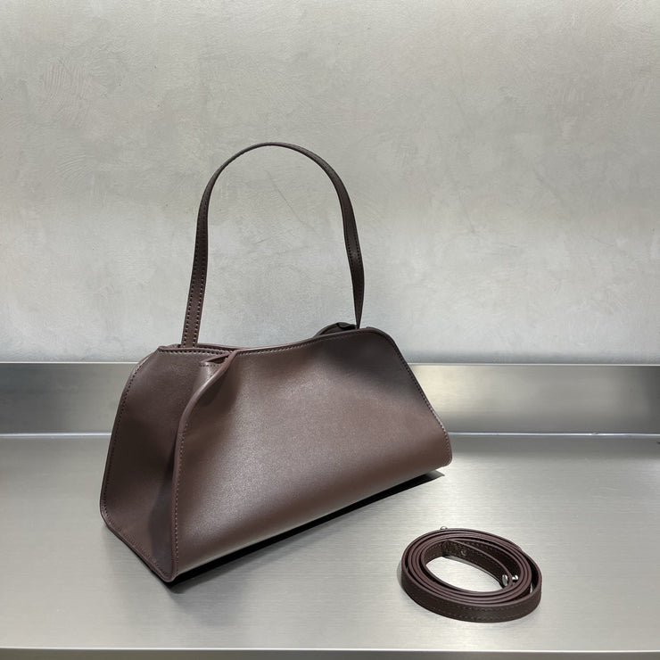 Structured Leather Shoulder Bag – Yeralles Quiet Luxury Handbag